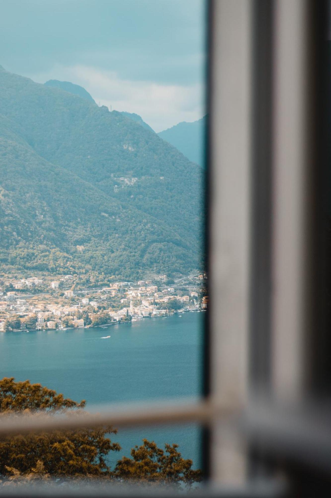 B&B Villa Le Ortensie Faggeto Lario Exterior photo
